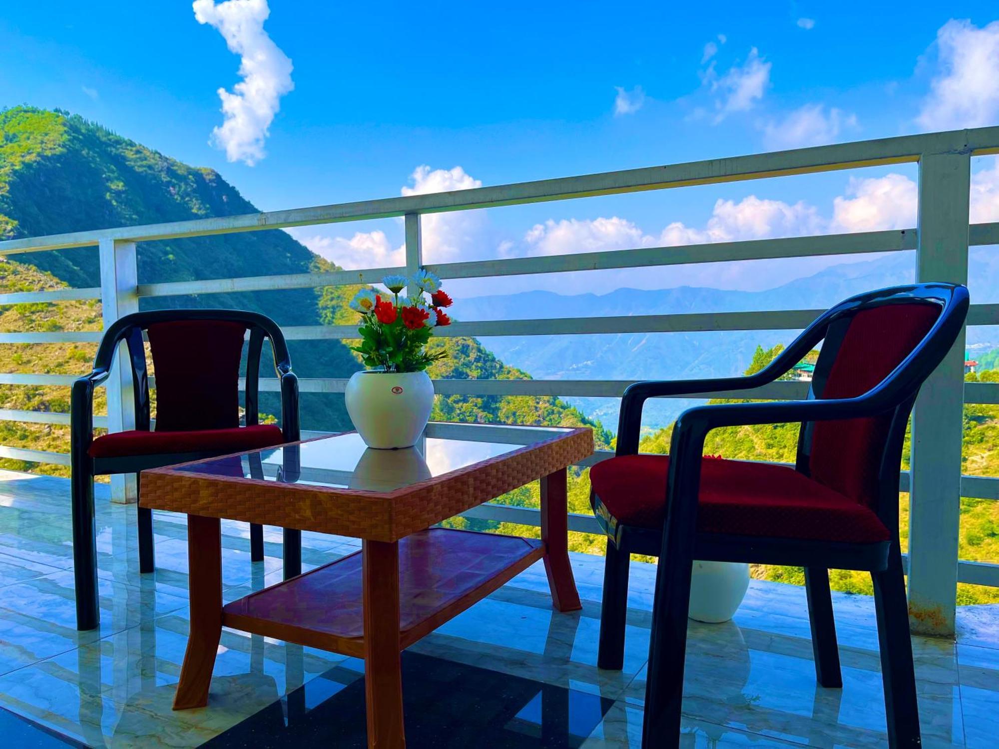 Sitara Hotel & Resort In The Lap Of Nature, موسوري المظهر الخارجي الصورة